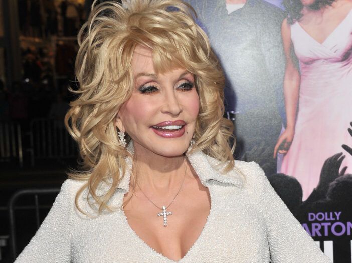 Dolly Parton poklonila obožavateljima rijedak pogled na supruga Carla Deana usred zdravstvenih problema