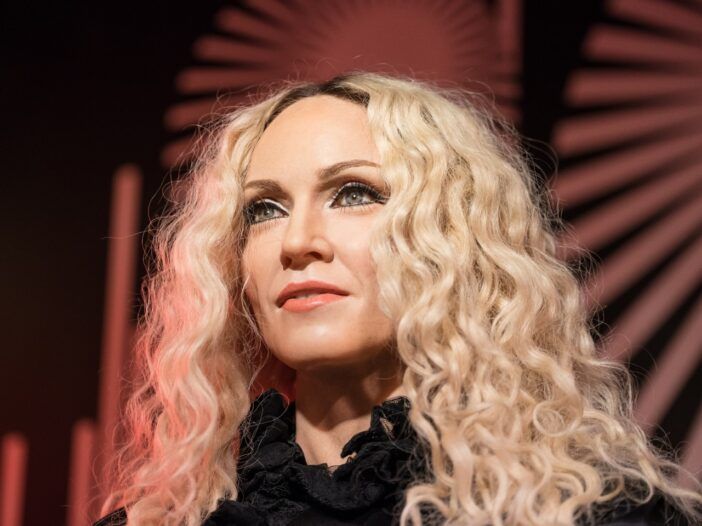 Ahlamalik Williams: Vad vi vet om Madonnas 27-åriga pojkvän