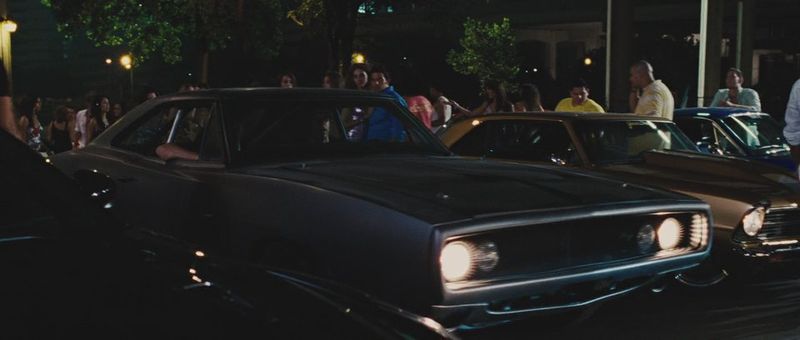 Et skjermbilde fra Fast Five med Dodge Charger fra 1970