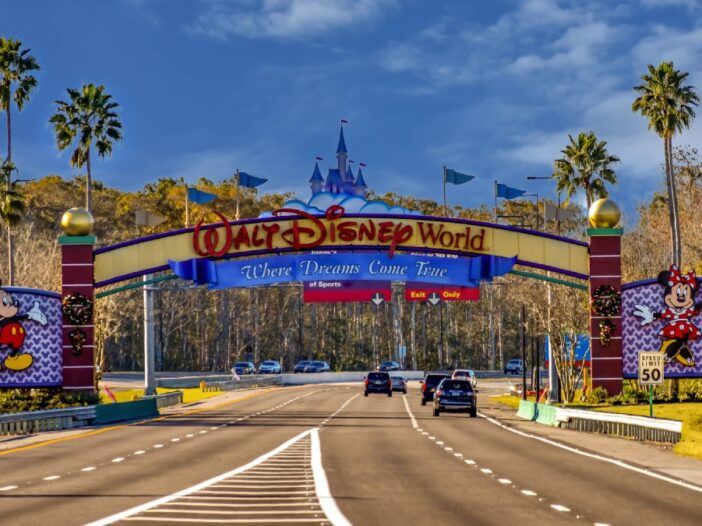 Sisäänkäynti Disney Worldiin Orlandossa, Floridassa