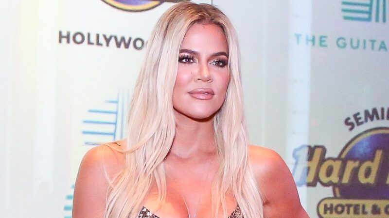 Khloe Kardashian rompe el silencio para responder a las afirmaciones de la revista sobre Travis Scott, Kylie Jenner