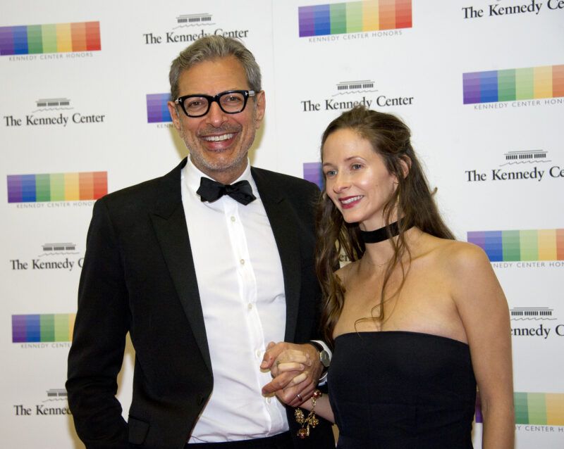 Por qué creemos que la tercera esposa de Jeff Goldblum será la última