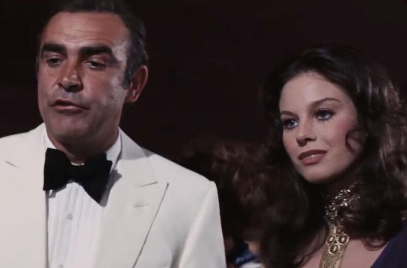 Es posible que reconozca a la hermana de Natalie Wood, Lana Wood, de una película muy popular de James Bond