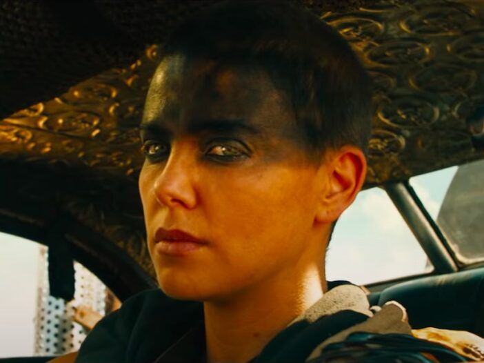 captura de pantalla de Charlize Theron en Mad Max Fury Road