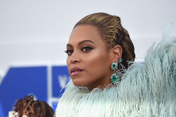 La historia del drama de la sala de partos de Beyonce es una noticia falsa