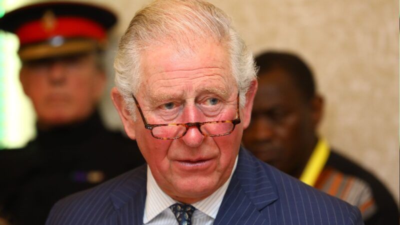 Prins Charles vil abdisere midt i veldedighetsskandalen og mer kongelig sladder