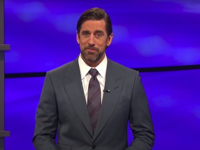 captura de pantalla de Aaron Rodgers en Jeopardy!