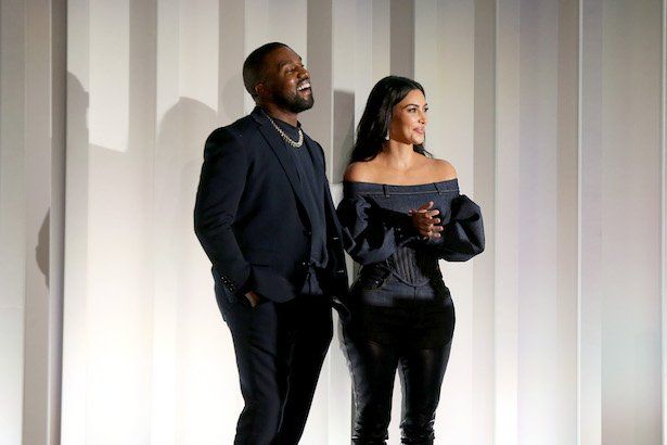 Kanye West in Kim Kardashian West sta vidna na odru med WSJ. Nagrade za inovatorje revije 2019 a