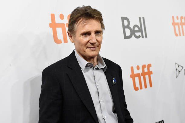 ¿La controversia sobre el racismo de Liam Neeson está afectando su salud?