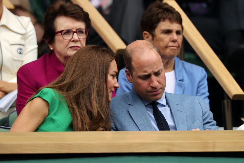 Il principe William sorpreso a scattare a Kate Middleton durante una vacanza tesa?