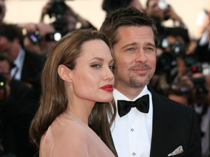 ¿Angelina poniendo a Brad Pitt 'a través del infierno' solo para ver a los niños?