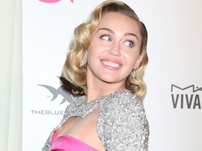 ¿Harry Styles molesto porque Miley Cyrus está obsesionada con él?
