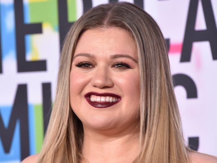 Aruanne: Kelly Clarkson kaalub 'The Voice'ist' lahkumist Blake Sheltoni ja Gwen Stefani sidemete pärast endise abikaasaga