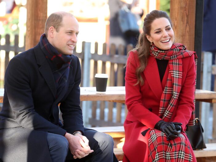 Kate Middleton Hamile mi? Raporlar, Cambridge Dükü ve Düşesi'nin Yakında Dördüncü Bir Bebeği Karşıladığını İddia Ediyor