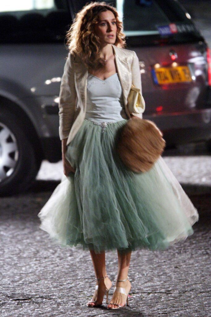 Carrie Bradshaw, kes kannab sarja Sex and the City finaalis Versace tutu kleiti