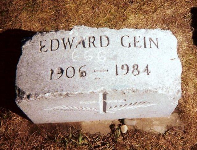 la lápida de Ed Gein, el asesino en serie